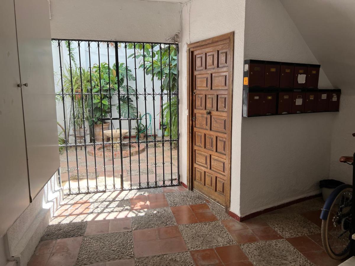 Appartamento Apartamento Los Califas A 100M De La Catedral Cordova Esterno foto