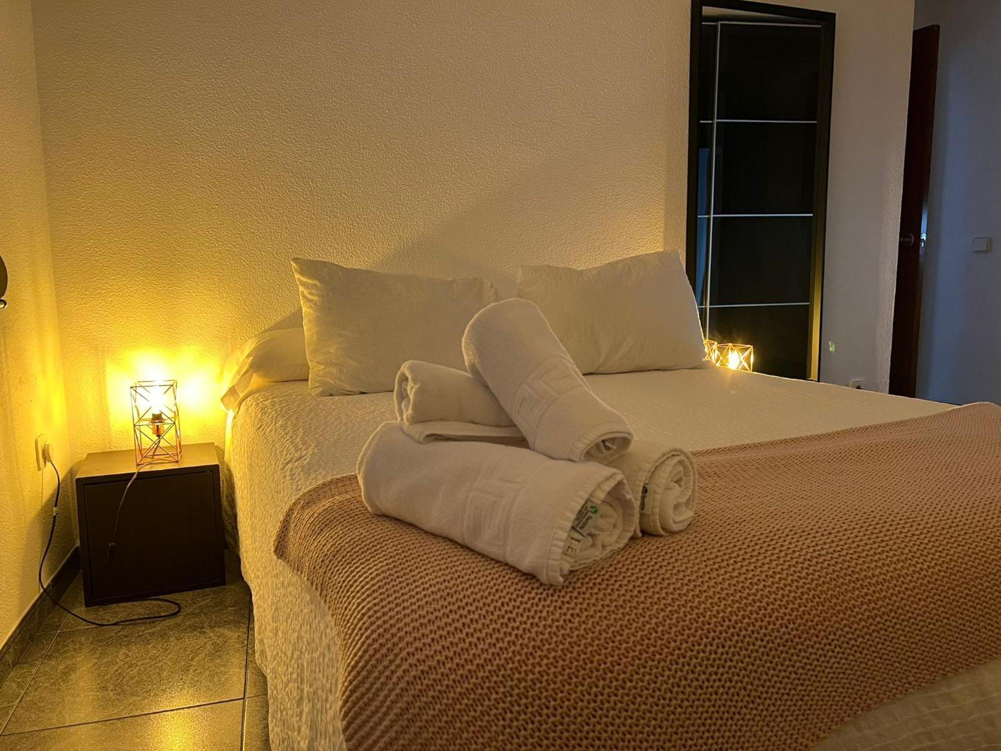Appartamento Apartamento Los Califas A 100M De La Catedral Cordova Esterno foto